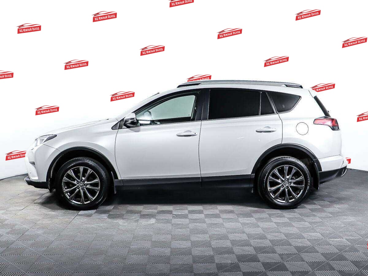 Купить Toyota RAV4 с пробегом. Фото: #7