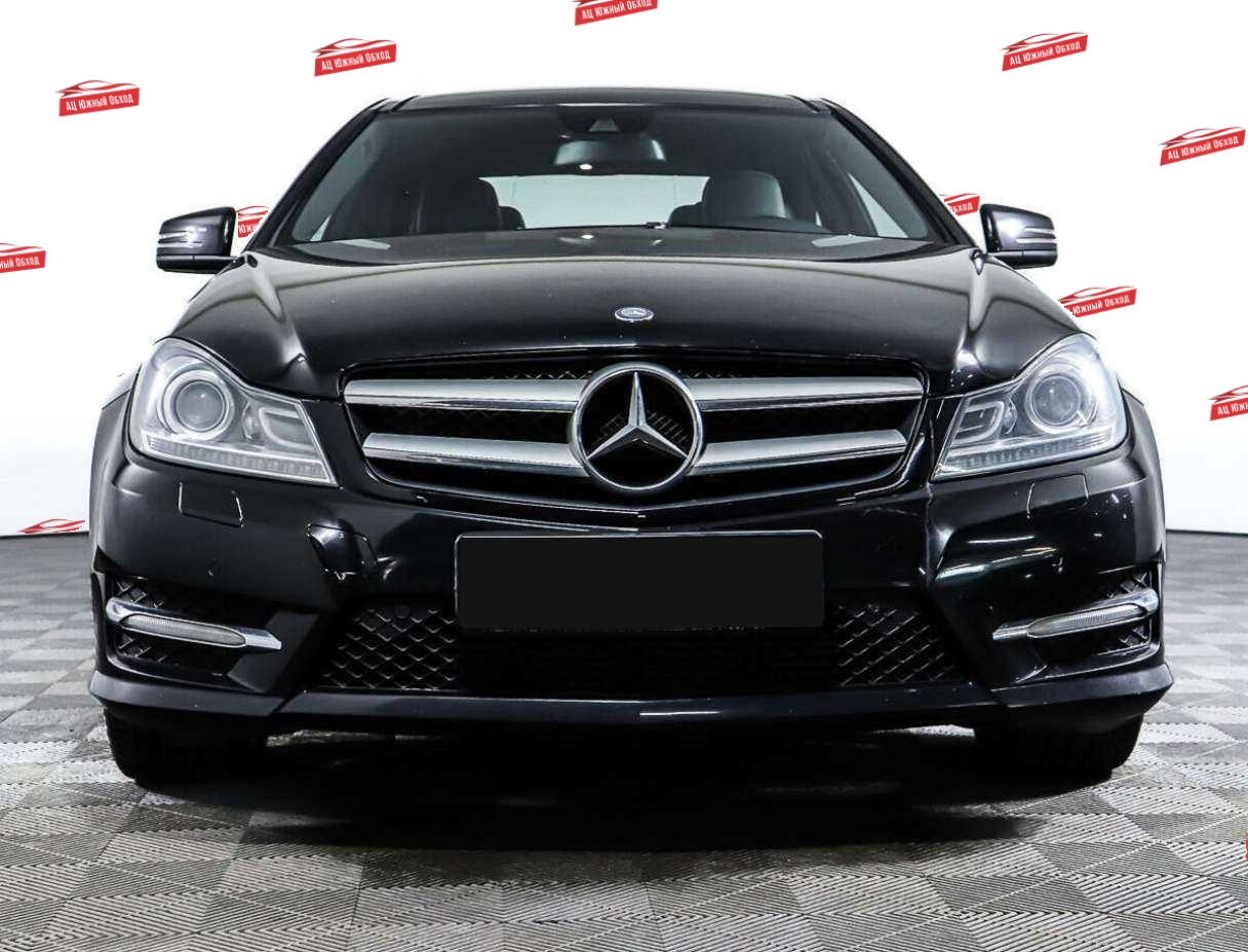 Купить Mercedes-Benz C-Класс с пробегом. Фото: #1