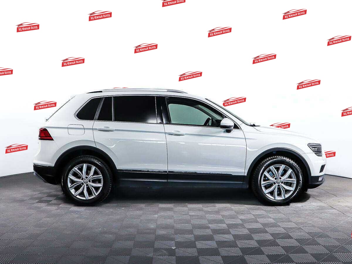 Купить Volkswagen Tiguan с пробегом. Фото: #3