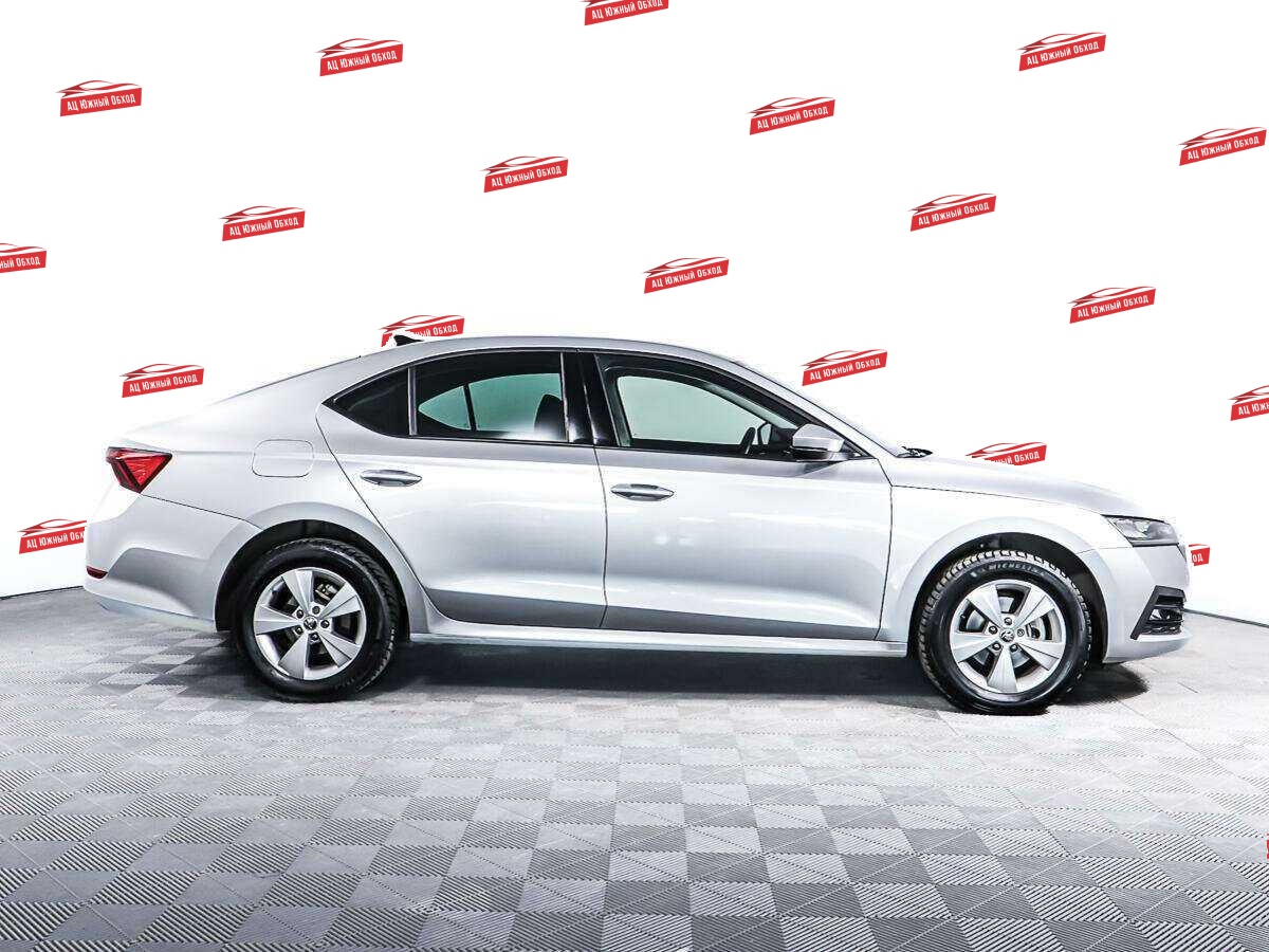 Купить Skoda Octavia с пробегом. Фото: #3