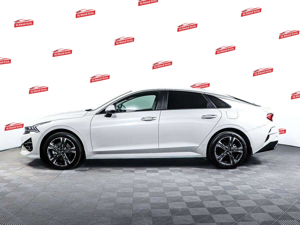 Купить Kia K5 с пробегом. Фото: #7