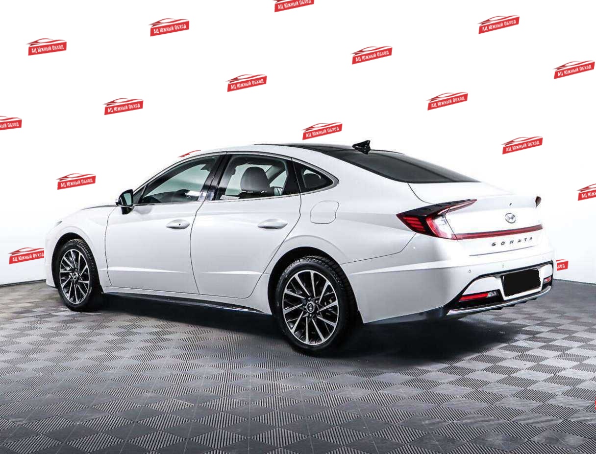 Купить Hyundai Sonata с пробегом. Фото: #5