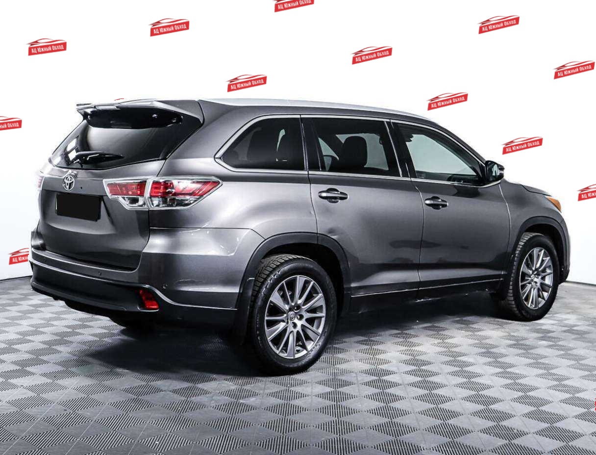 Купить Toyota Highlander с пробегом. Фото: #3