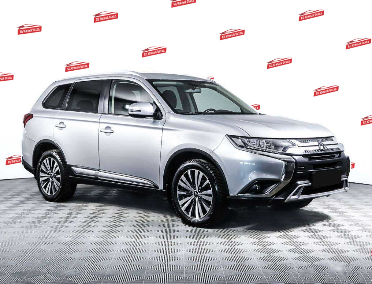 Купить Mitsubishi Outlander с пробегом. Фото: #2