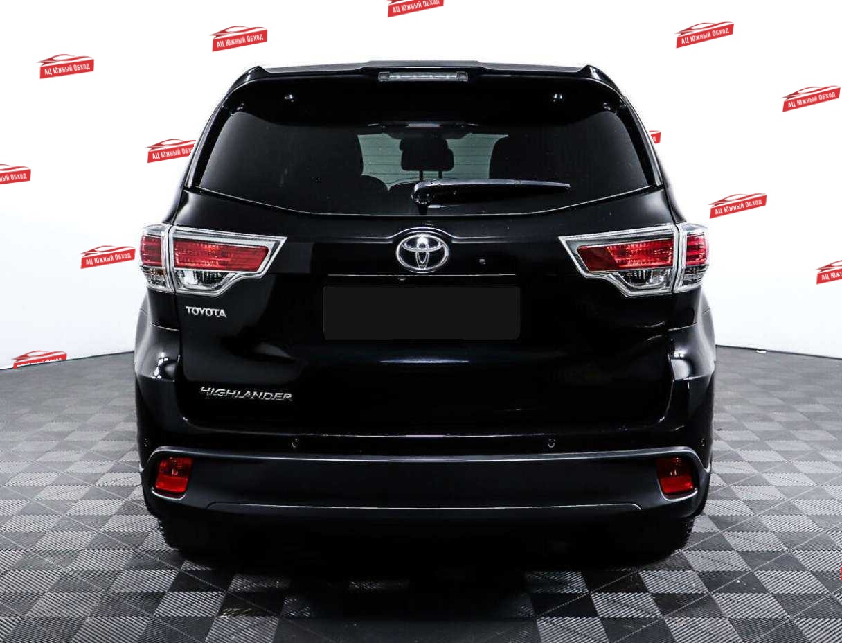 Купить Toyota Highlander с пробегом. Фото: #4