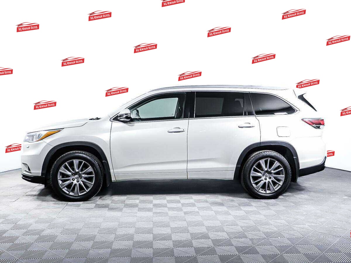 Купить Toyota Highlander с пробегом. Фото: #7