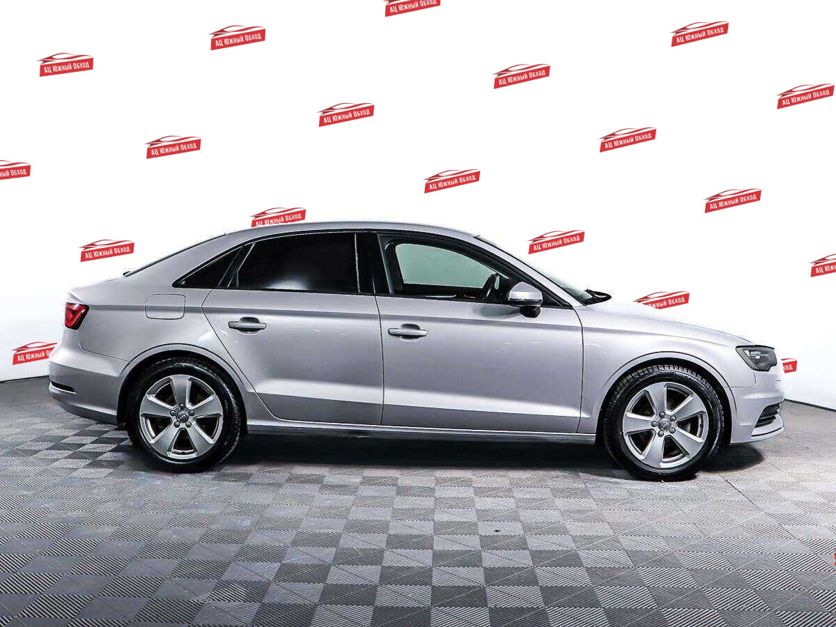 Купить Audi A3 с пробегом. Фото: #2