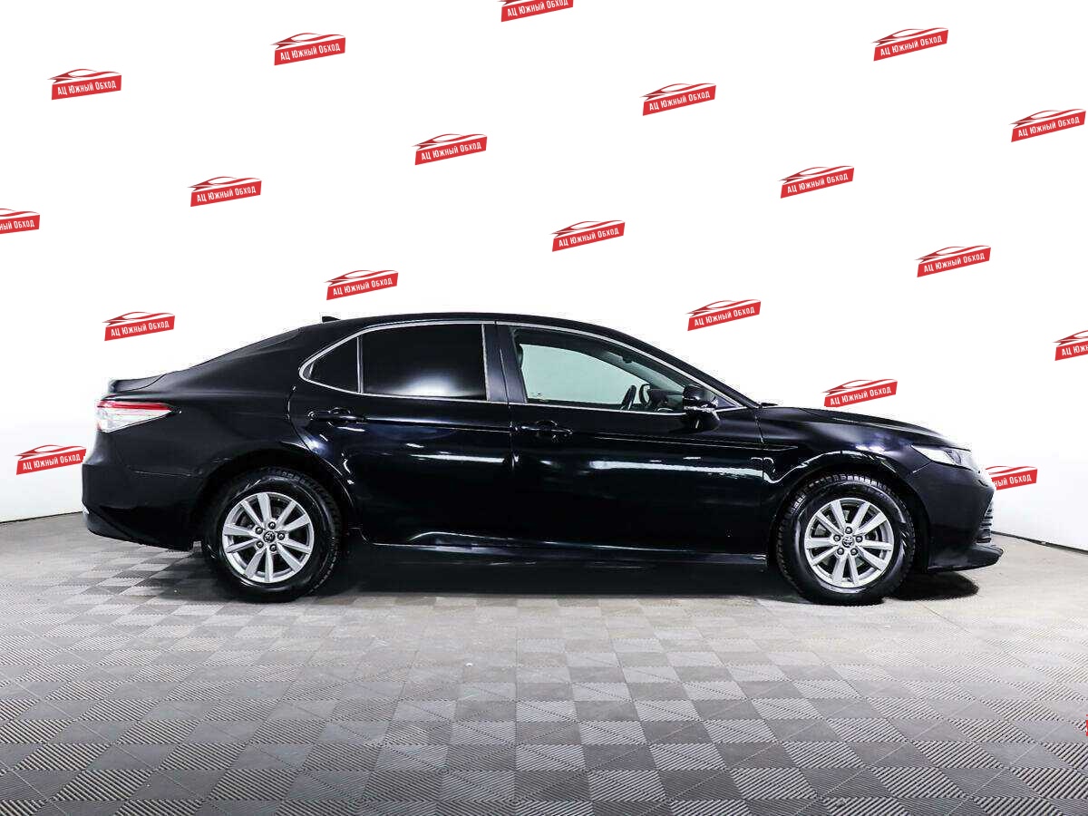 Купить Toyota Camry с пробегом. Фото: #3