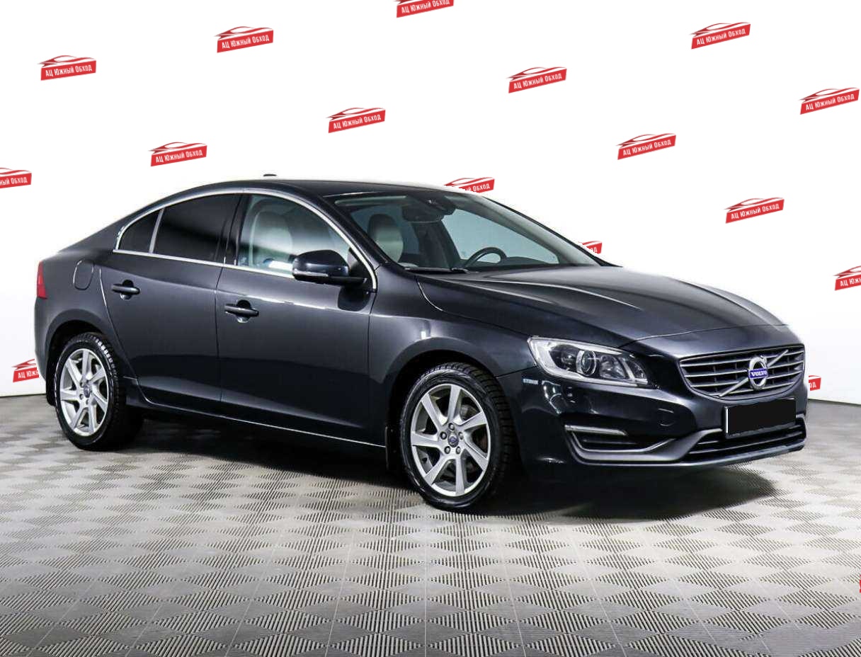 Купить Volvo S60 с пробегом. Фото: #2