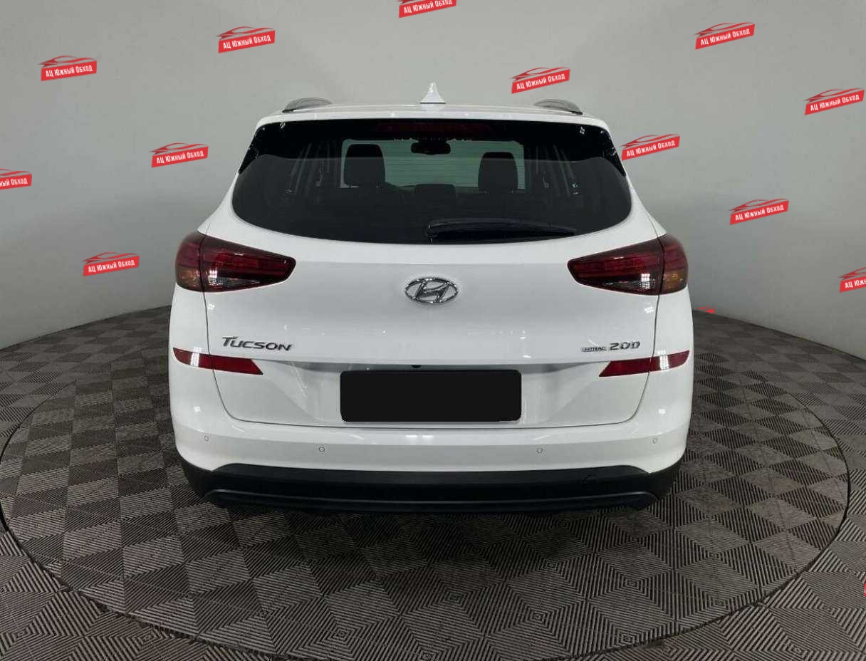 Купить Hyundai Tucson с пробегом. Фото: #2