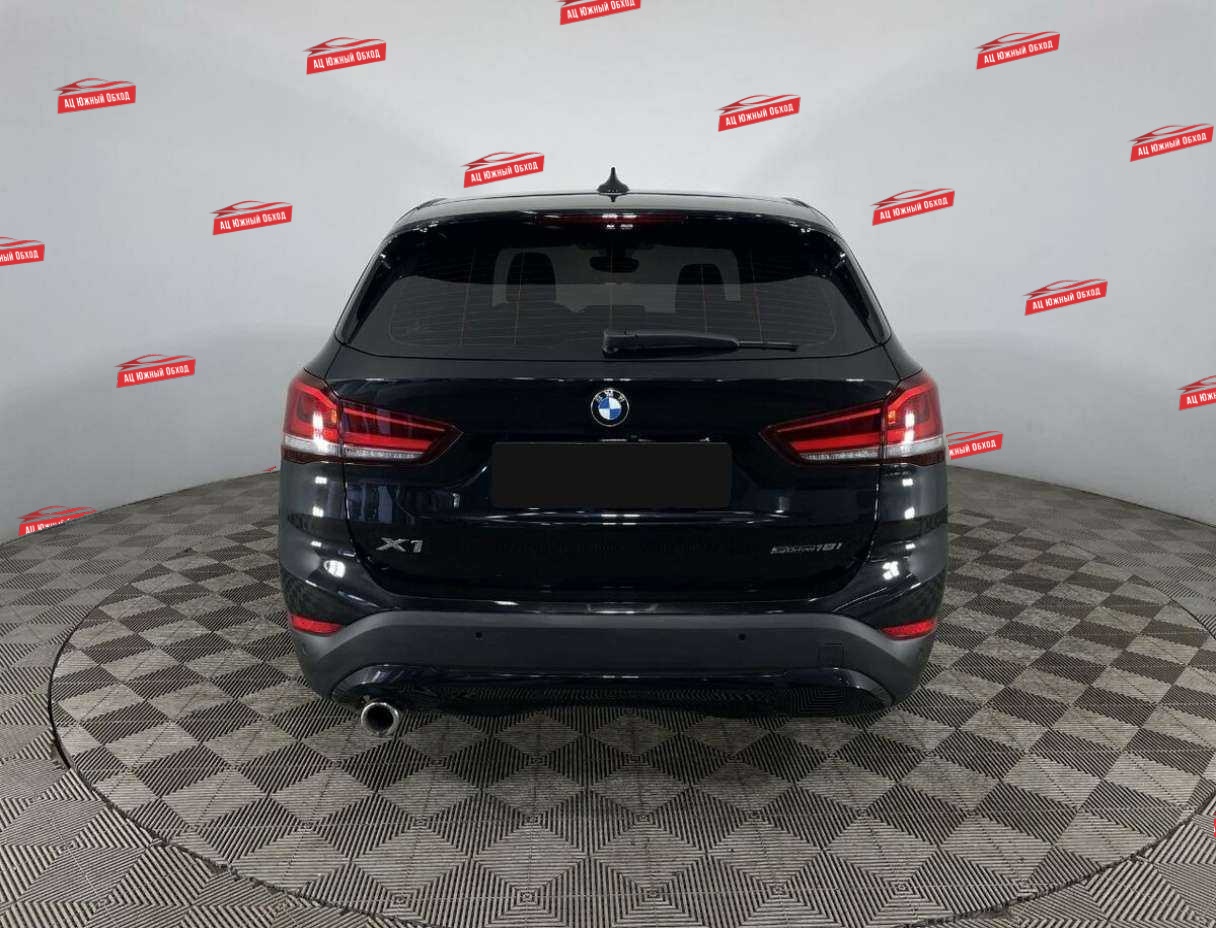 Купить BMW X1 с пробегом. Фото: #2