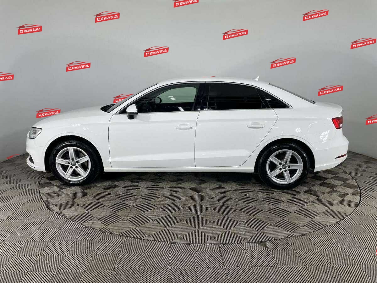 Купить Audi A3 с пробегом. Фото: #4