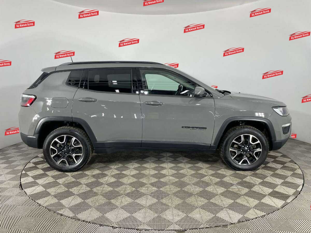 Купить Jeep Compass с пробегом. Фото: #3