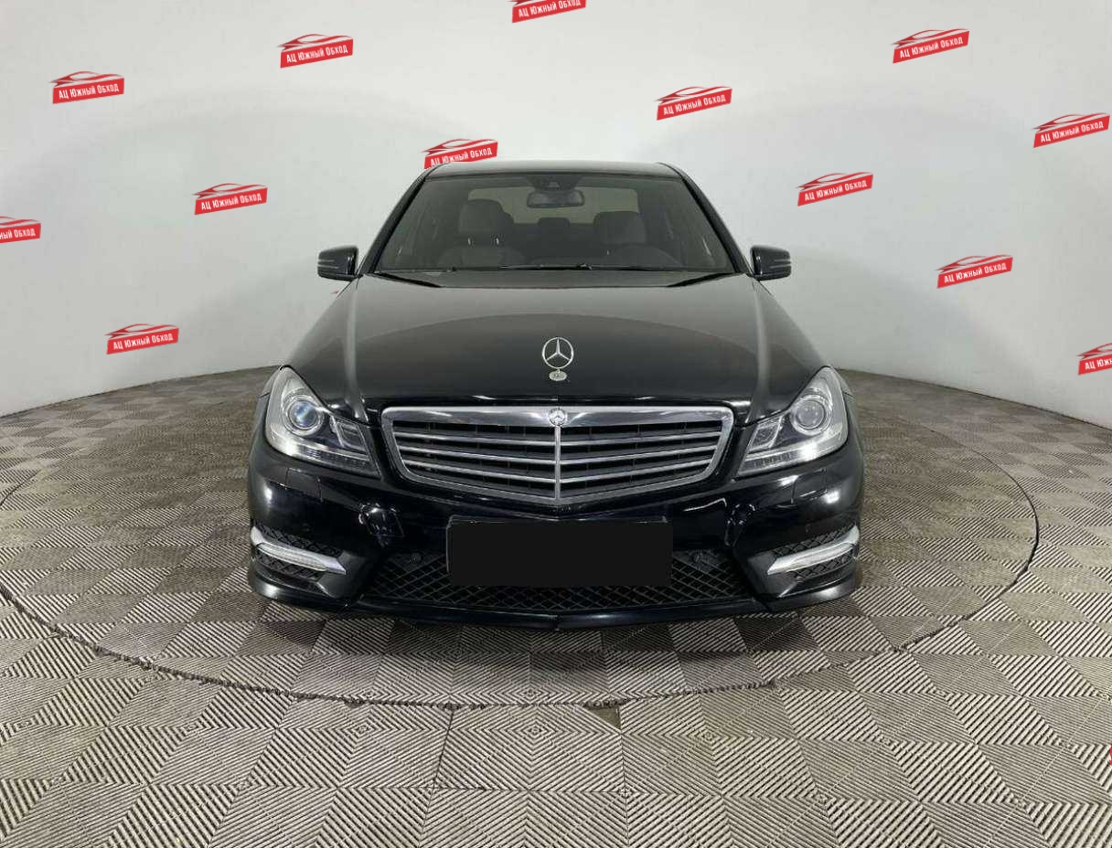 Купить Mercedes-Benz C-Класс с пробегом. Фото: #1