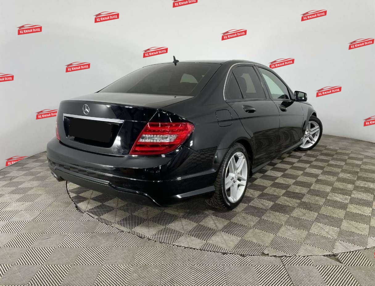 Купить Mercedes-Benz C-Класс с пробегом. Фото: #5
