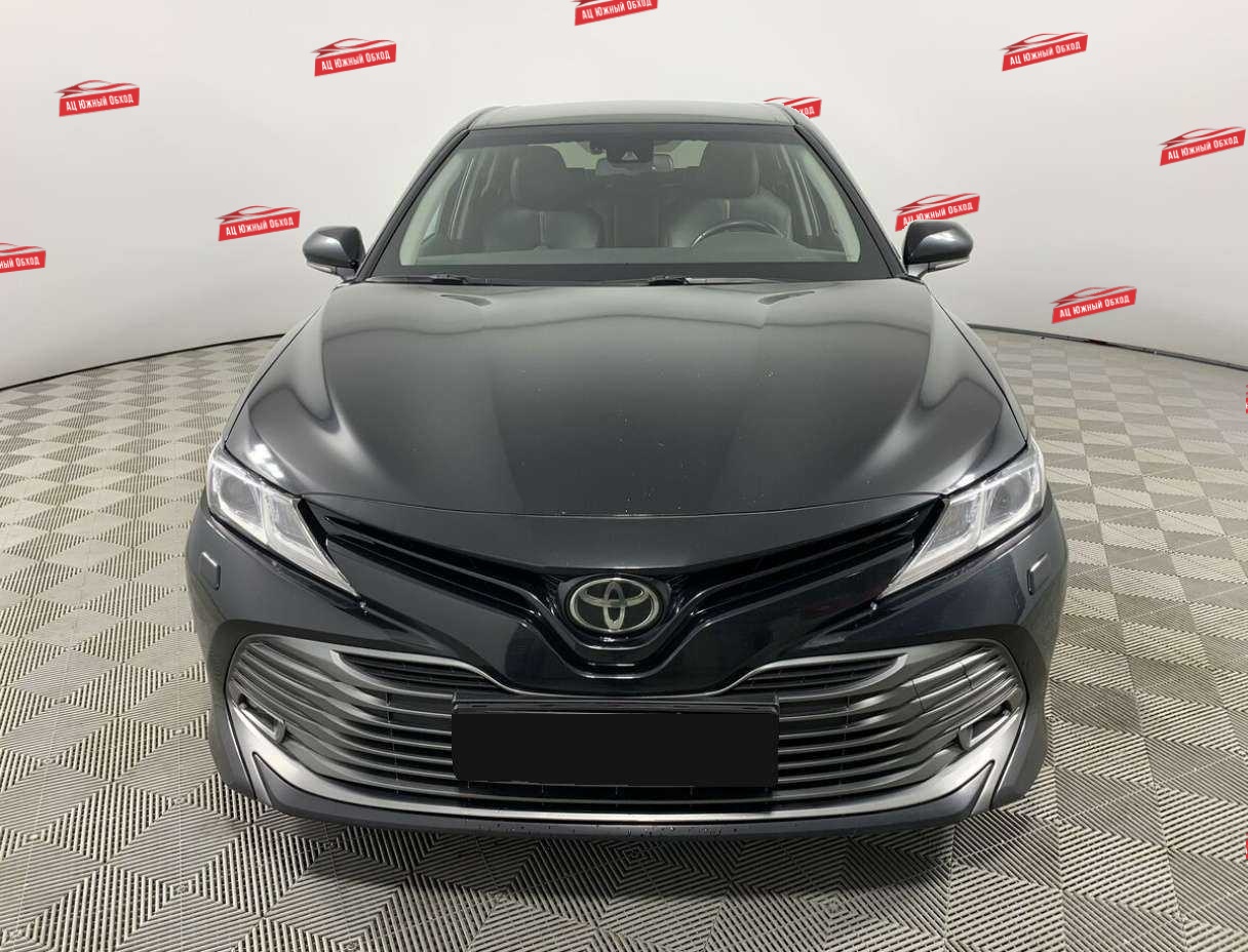Купить Toyota Camry с пробегом. Фото: #1