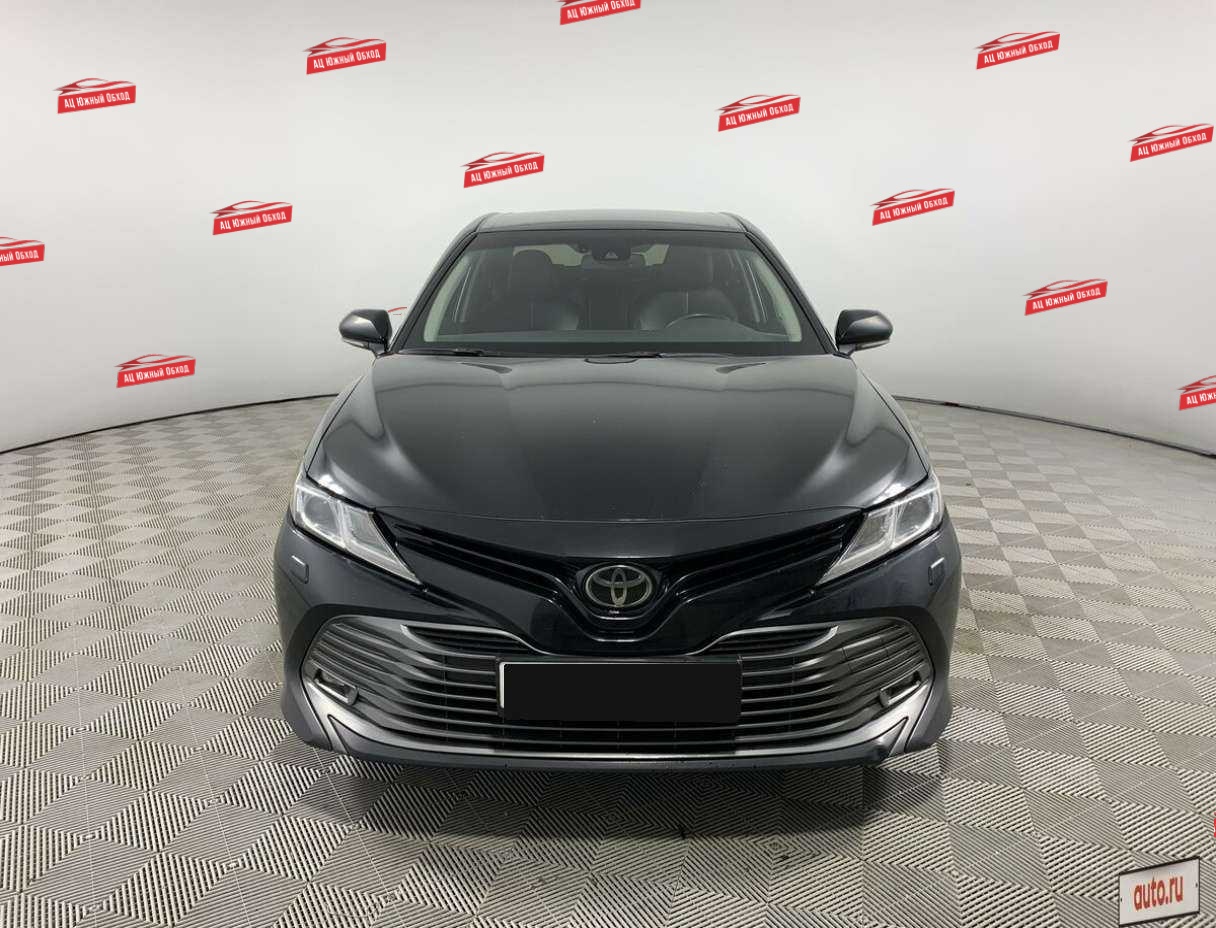 Купить Toyota Camry с пробегом. Фото: #1