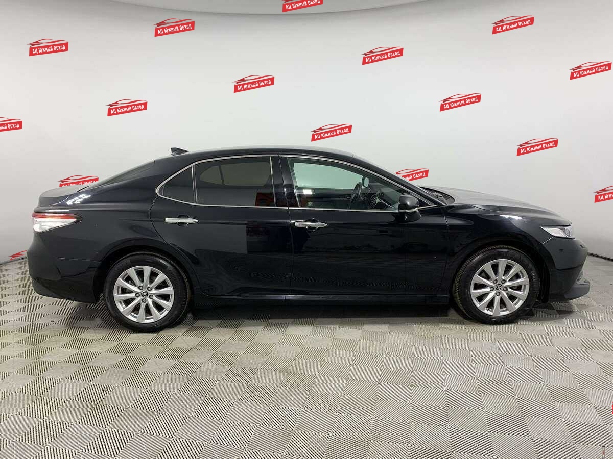 Купить Toyota Camry с пробегом. Фото: #3