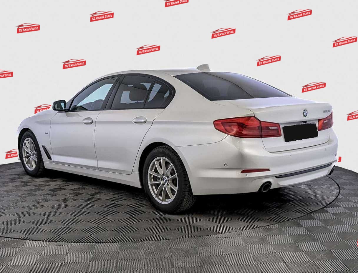 Купить BMW 5 серии с пробегом. Фото: #6