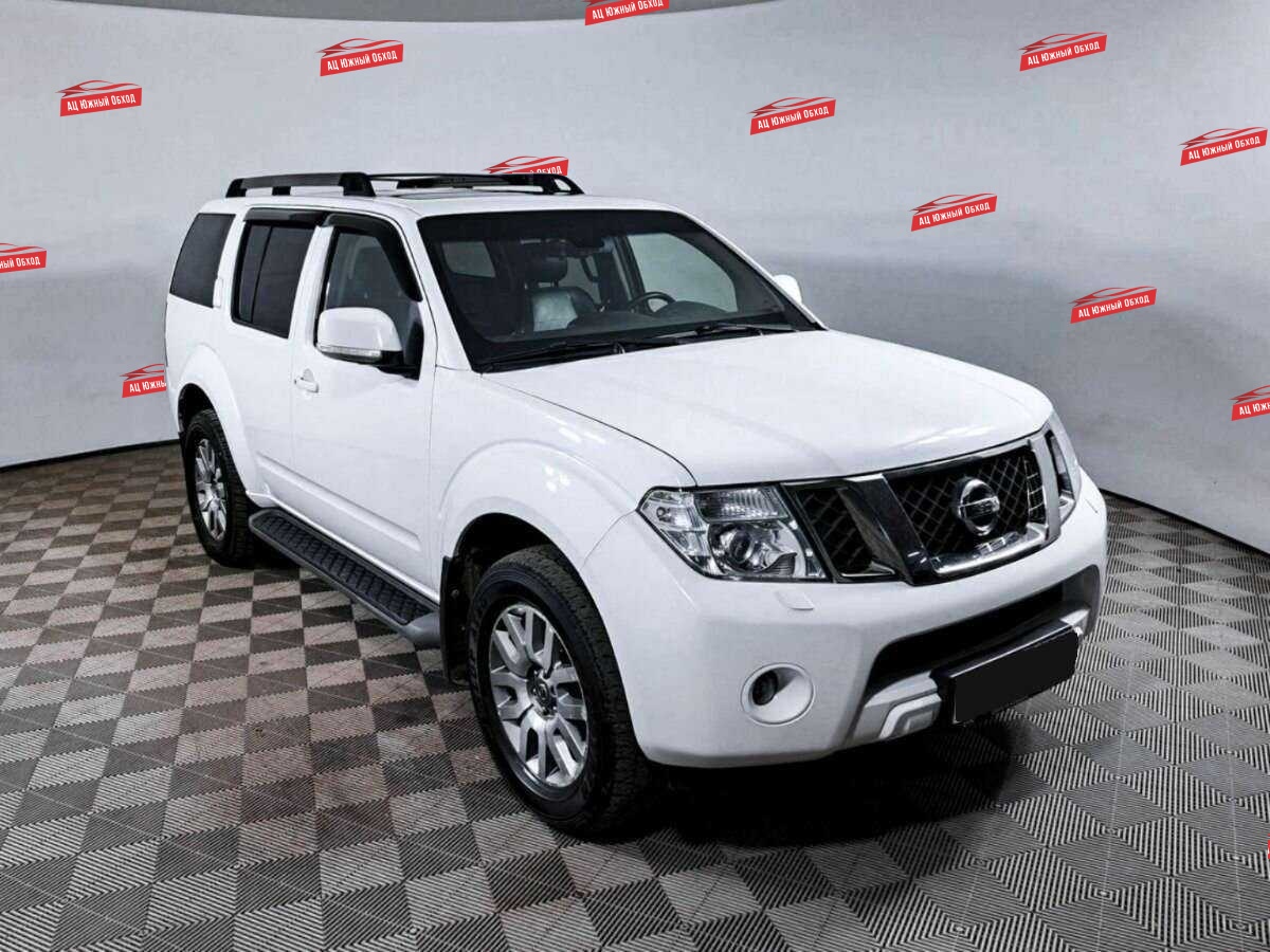 Купить Nissan Pathfinder с пробегом. Фото: #2