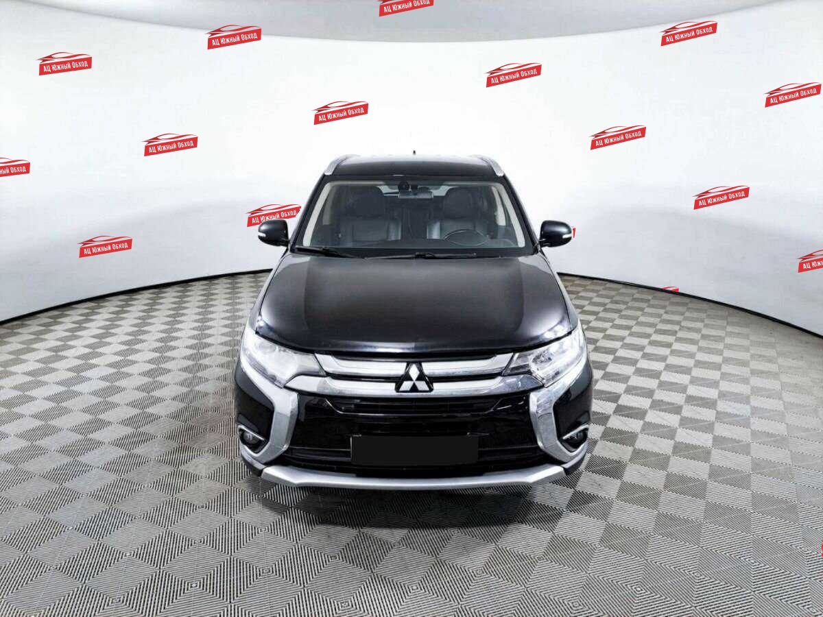 Купить Mitsubishi Outlander с пробегом. Фото: #1