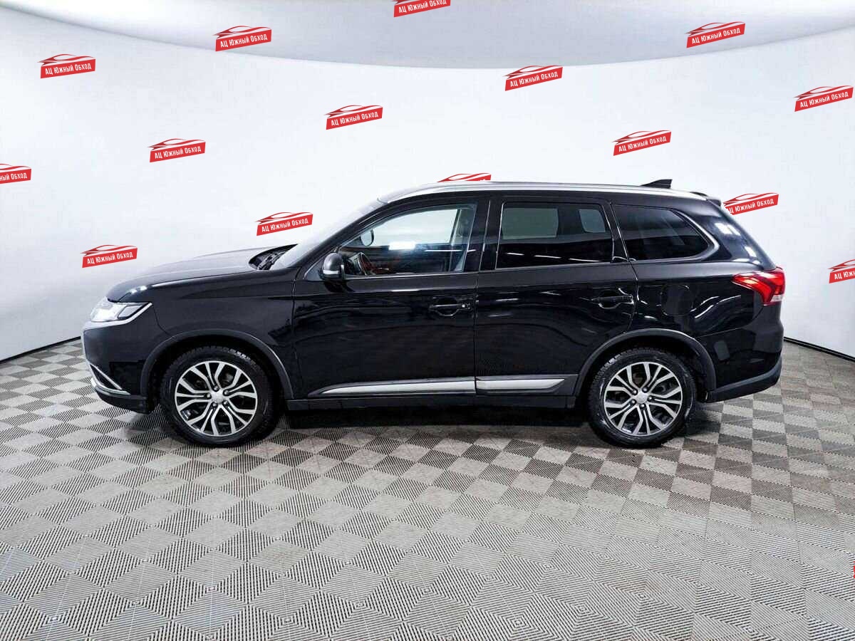 Купить Mitsubishi Outlander с пробегом. Фото: #7