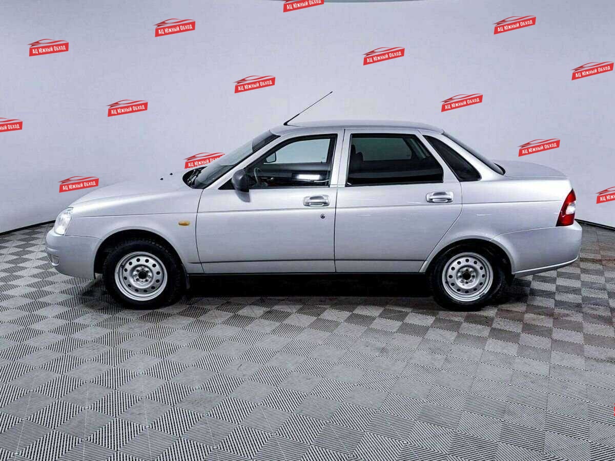 Купить Lada (ВАЗ) Priora с пробегом. Фото: #7