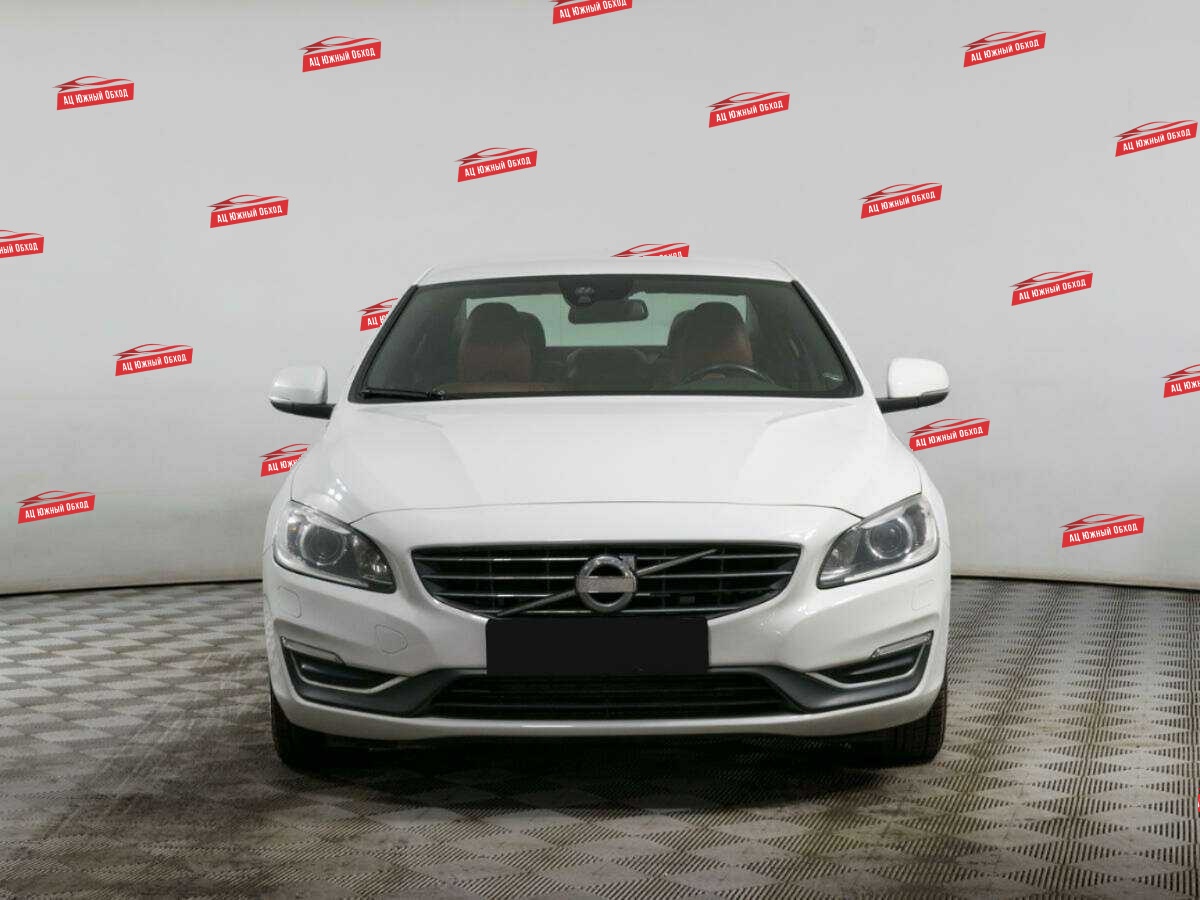 Купить Volvo S60 с пробегом. Фото: #1