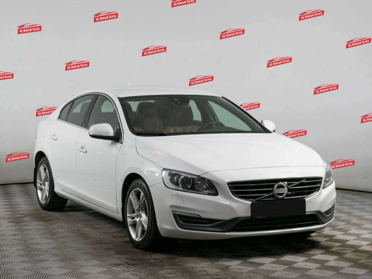Купить Volvo S60 с пробегом. Фото: #2