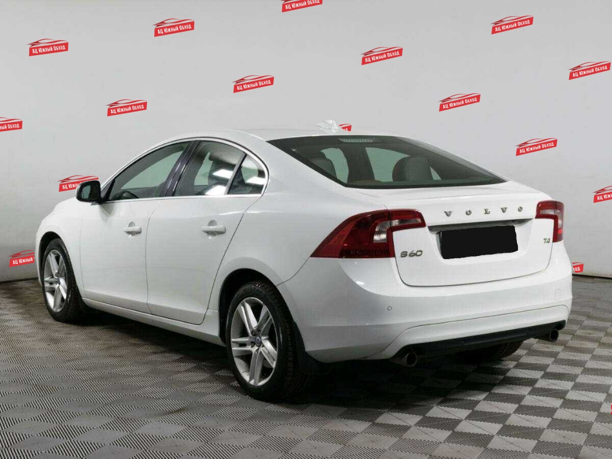 Купить Volvo S60 с пробегом. Фото: #5