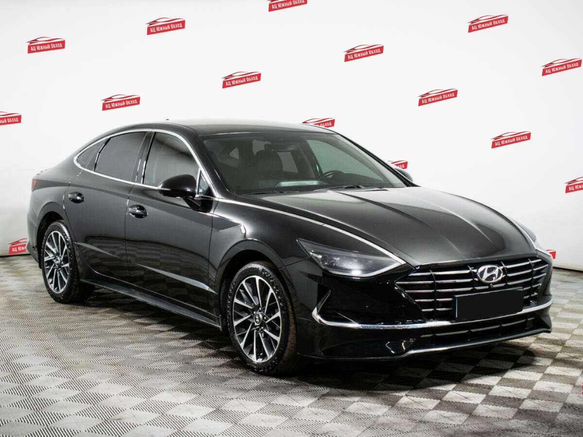 Купить Hyundai Sonata с пробегом. Фото: #2
