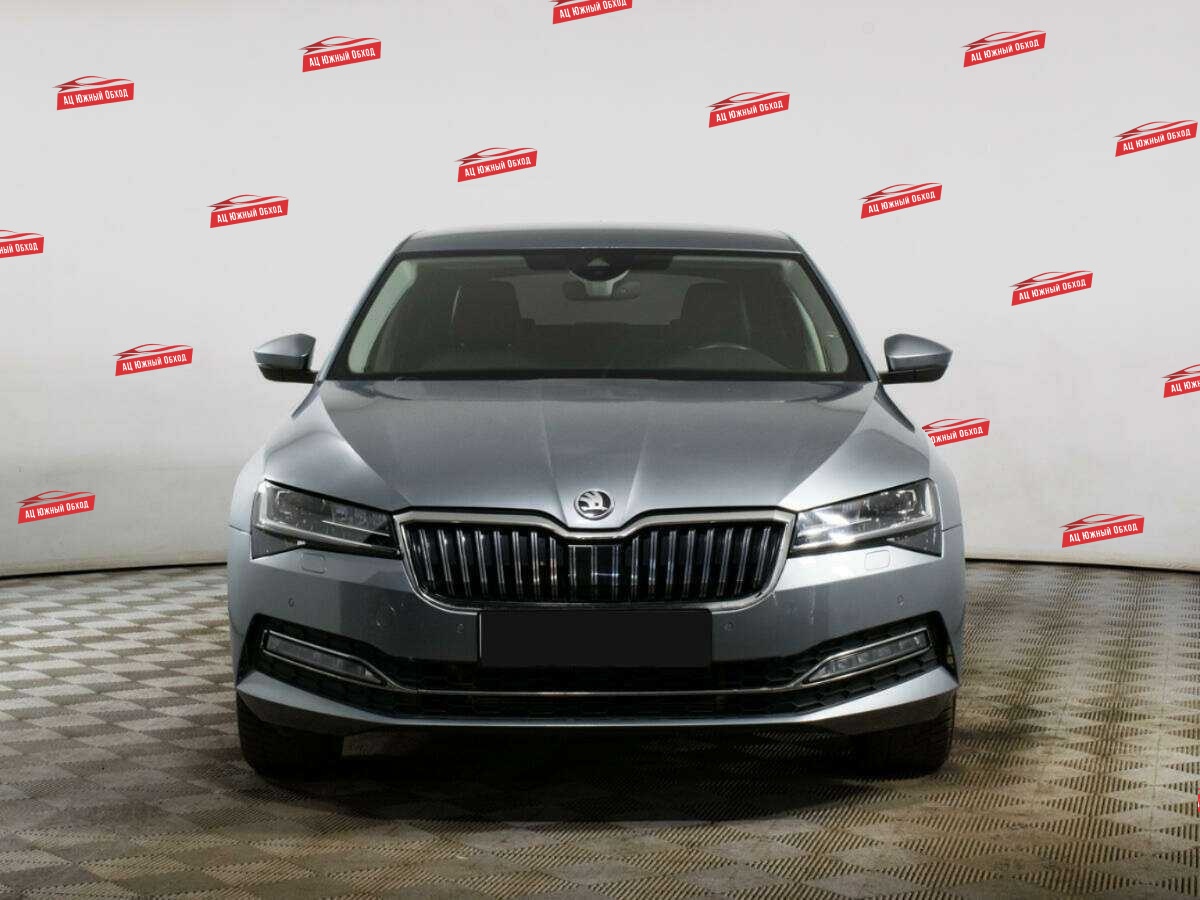 Купить Skoda Superb с пробегом. Фото: #1