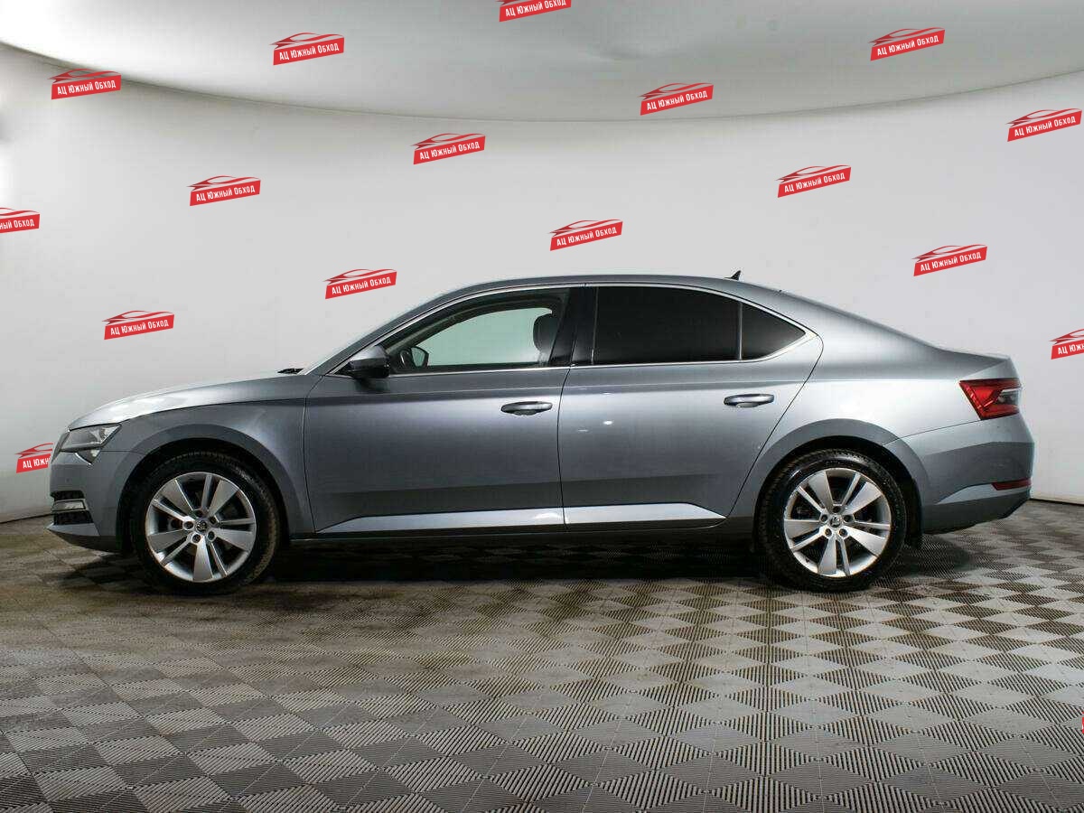 Купить Skoda Superb с пробегом. Фото: #6