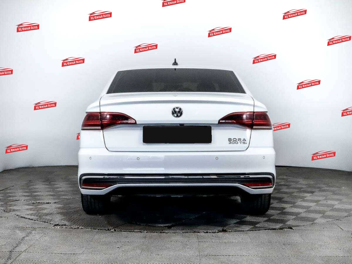 Купить Volkswagen Bora с пробегом. Фото: #4