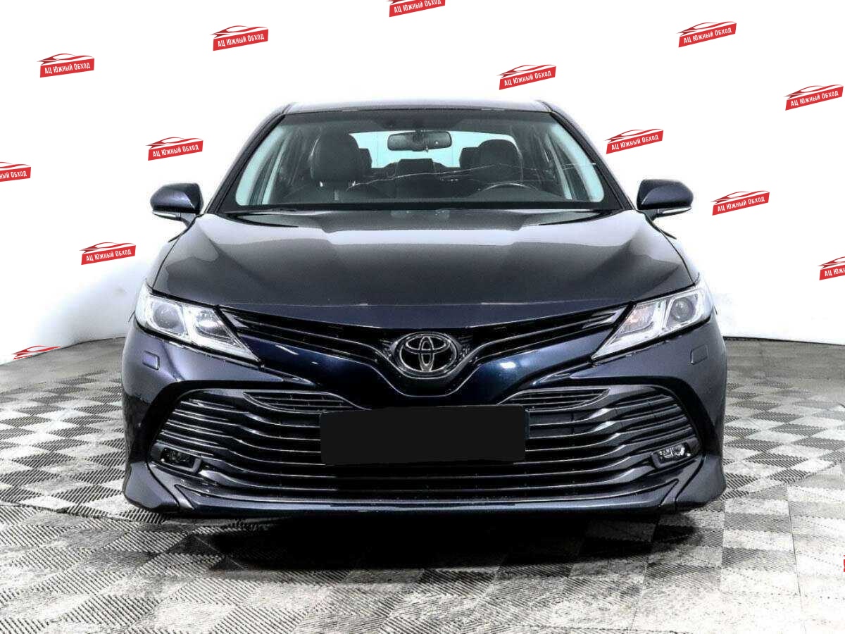 Купить Toyota Camry с пробегом. Фото: #1