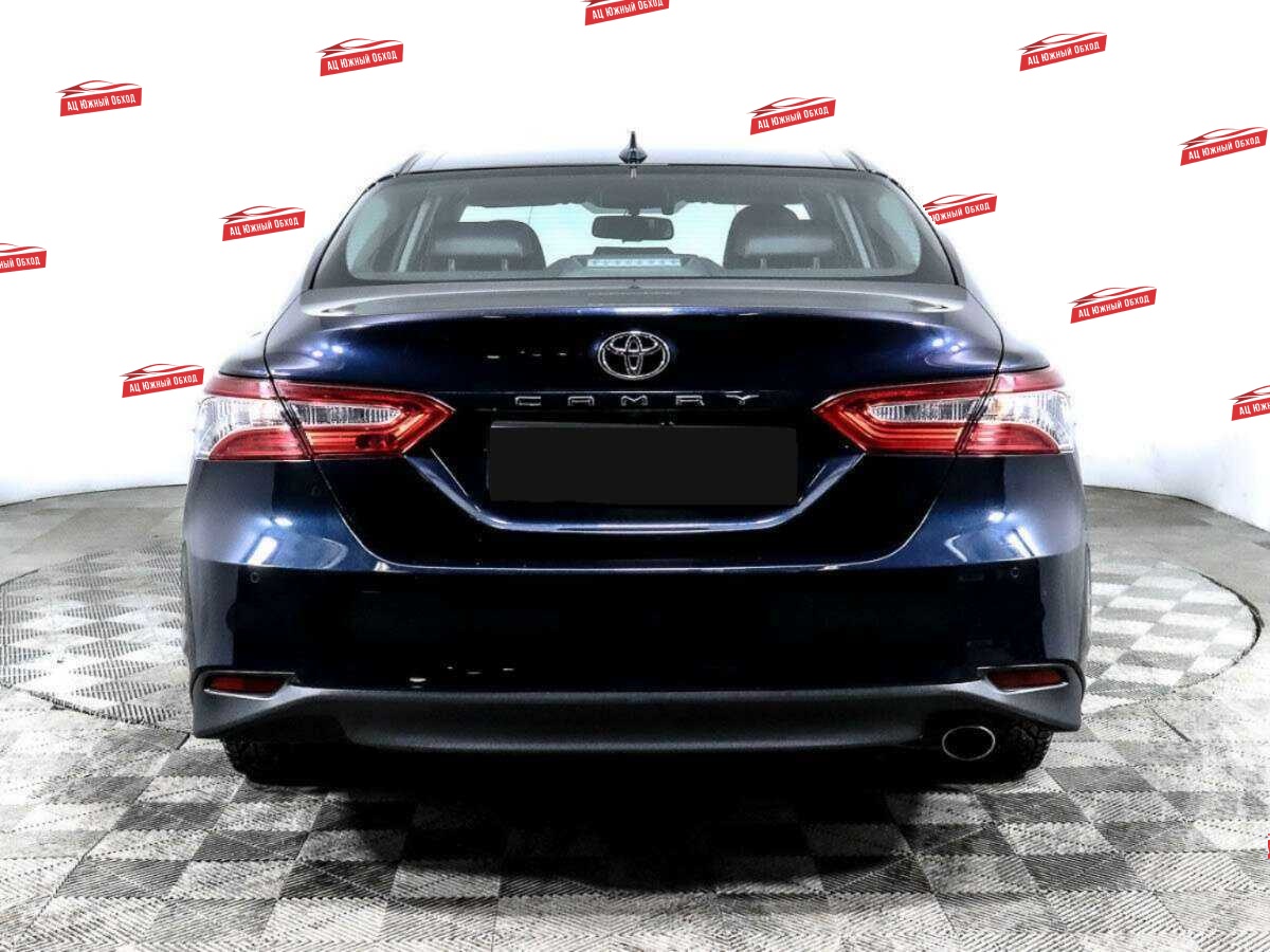 Купить Toyota Camry с пробегом. Фото: #4