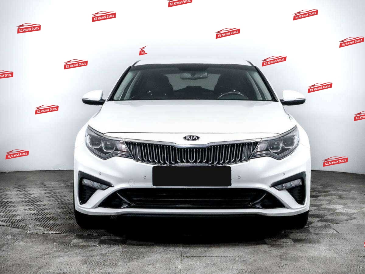 Купить Kia Optima с пробегом. Фото: #1
