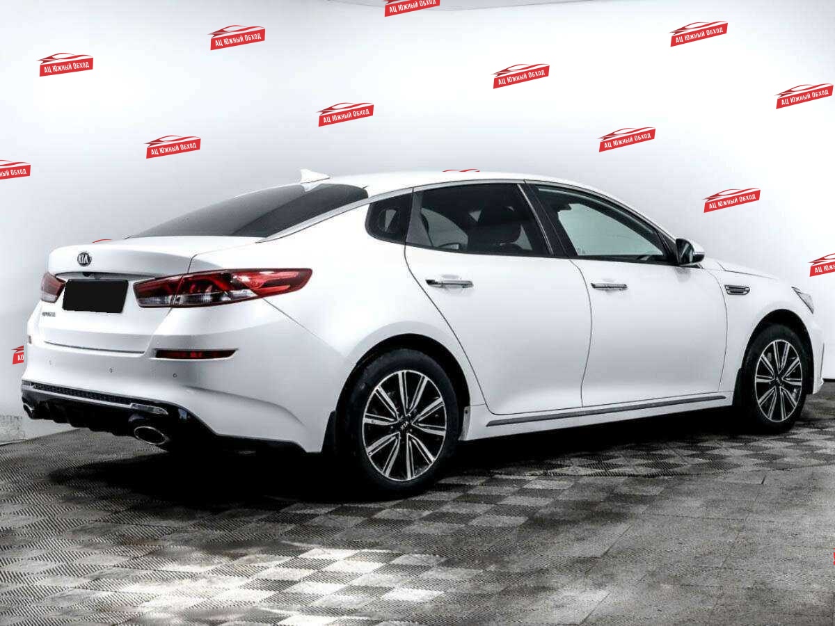 Купить Kia Optima с пробегом. Фото: #3