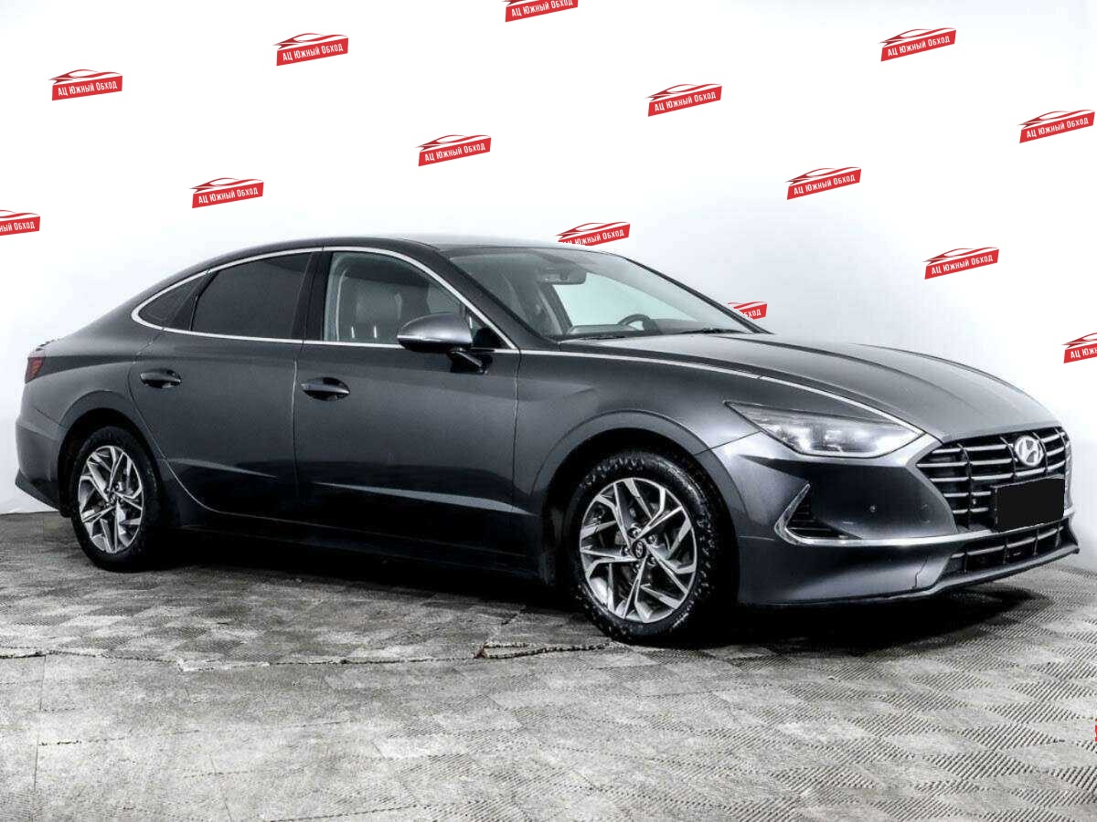 Купить Hyundai Sonata с пробегом. Фото: #2