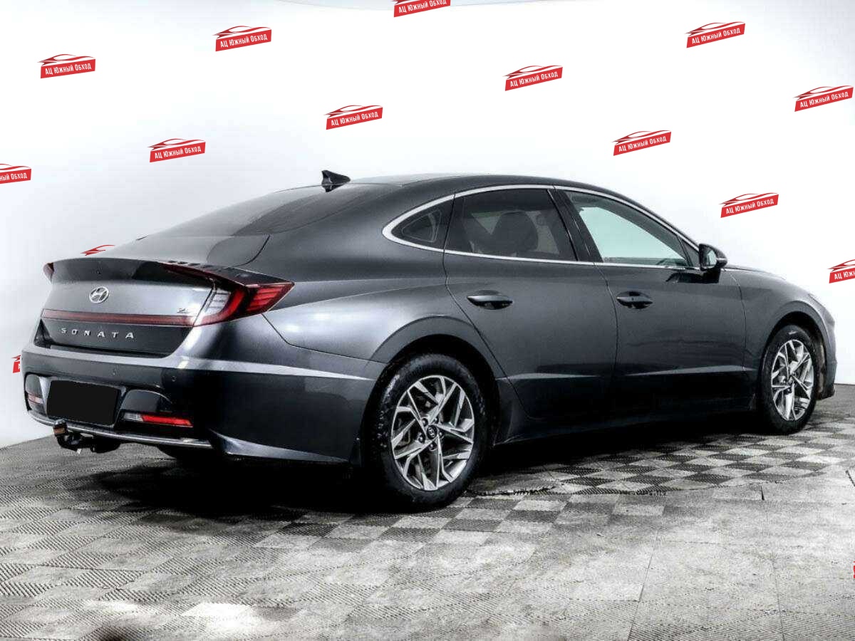 Купить Hyundai Sonata с пробегом. Фото: #3