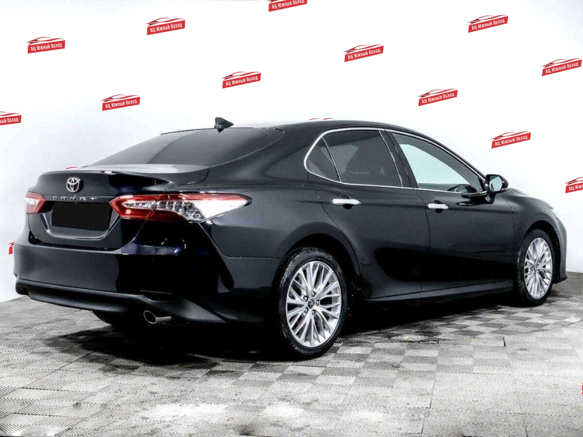 Купить Toyota Camry с пробегом. Фото: #3