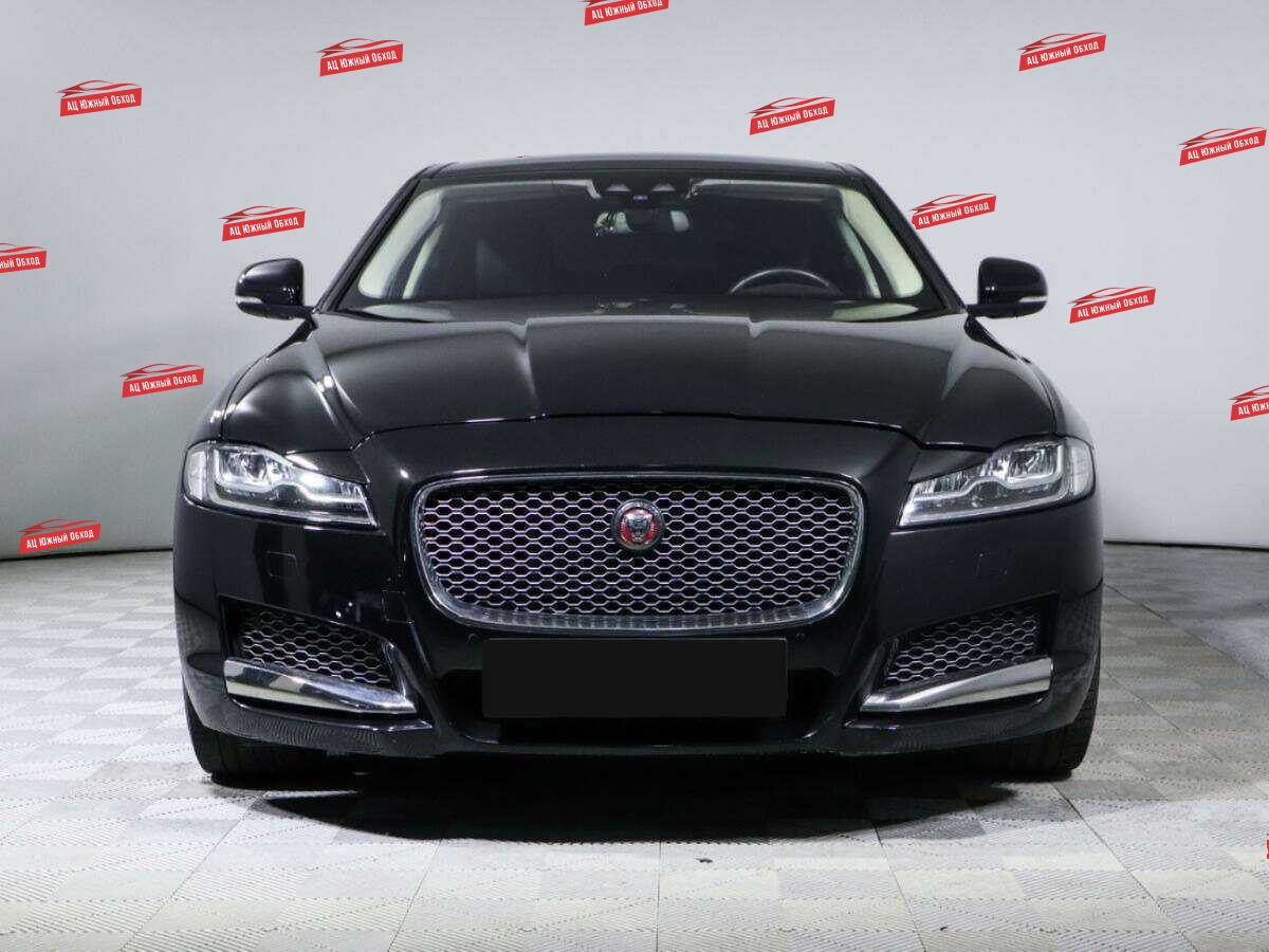 Купить Jaguar XF с пробегом. Фото: #1