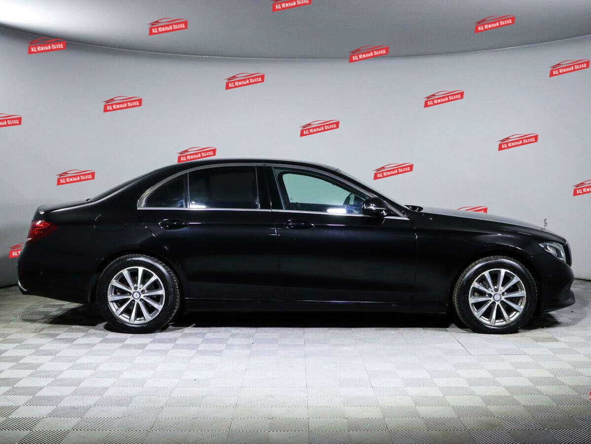 Купить Mercedes-Benz E-Класс с пробегом. Фото: #3