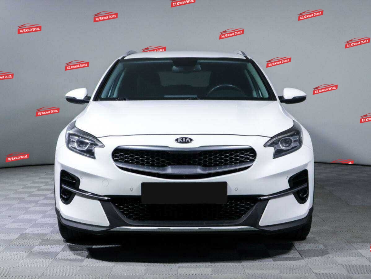 Купить Kia XCeed с пробегом. Фото: #1