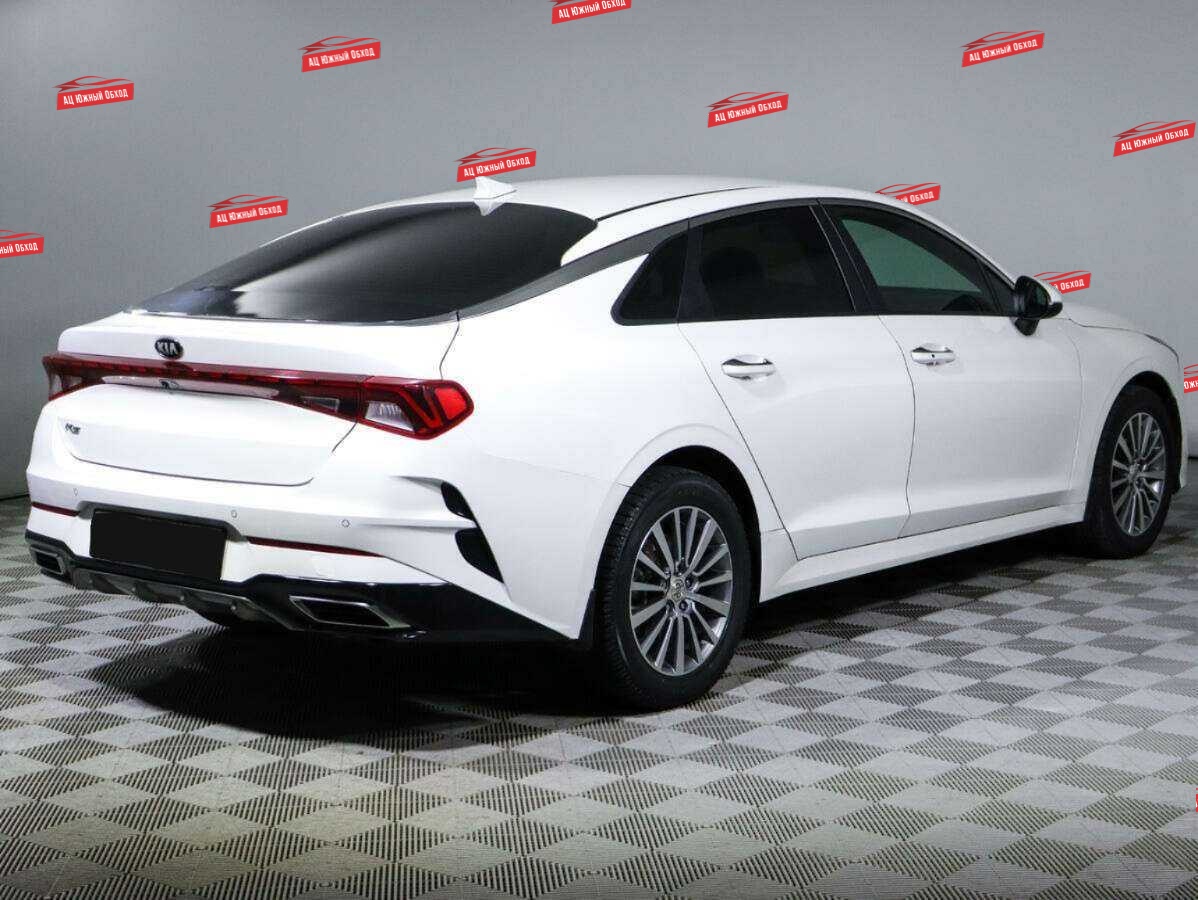 Купить Kia K5 с пробегом. Фото: #3