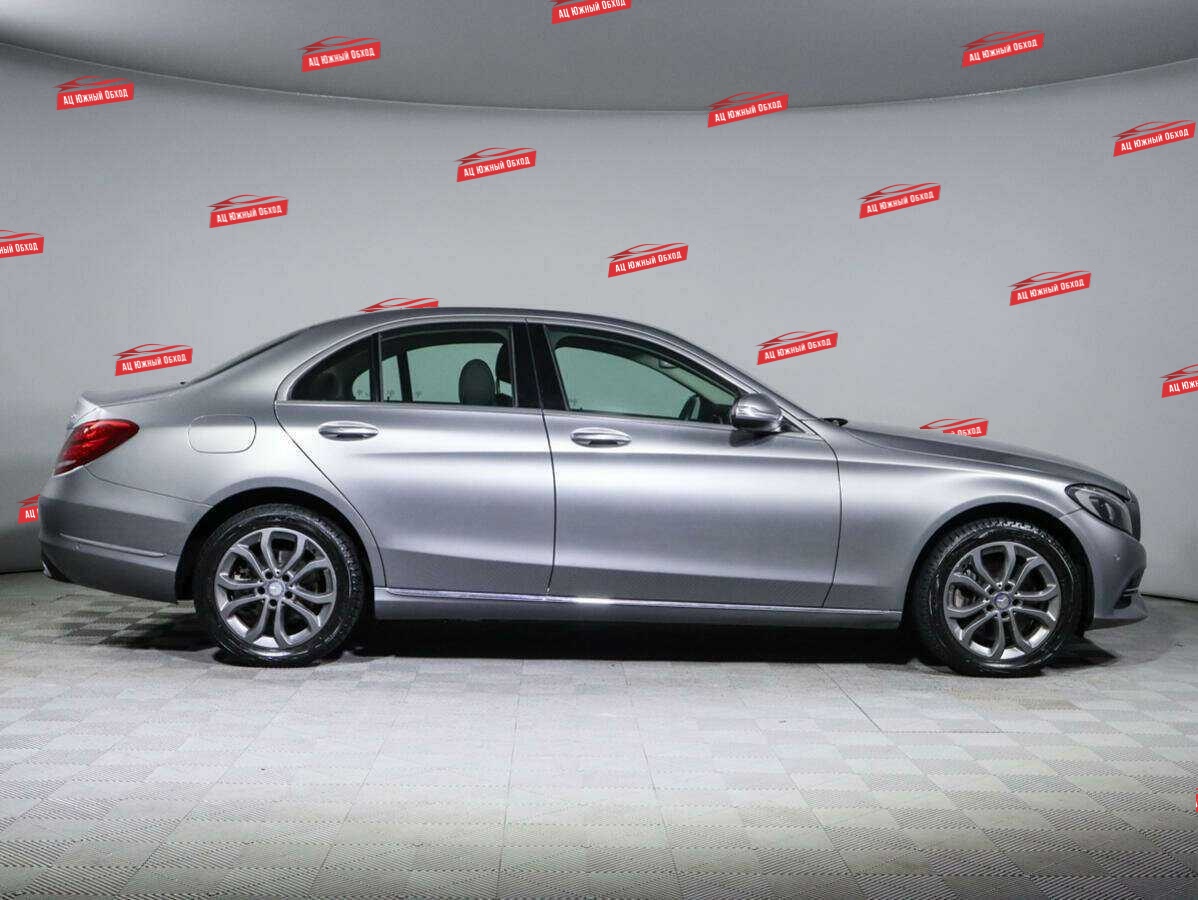 Купить Mercedes-Benz C-Класс с пробегом. Фото: #3