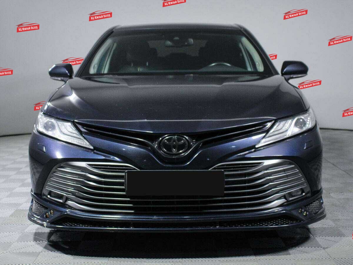 Купить Toyota Camry с пробегом. Фото: #1
