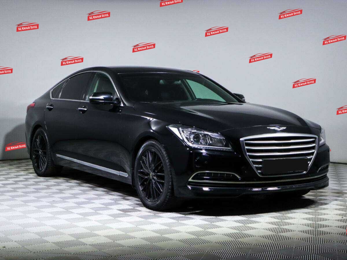 Купить Hyundai Genesis с пробегом. Фото: #2