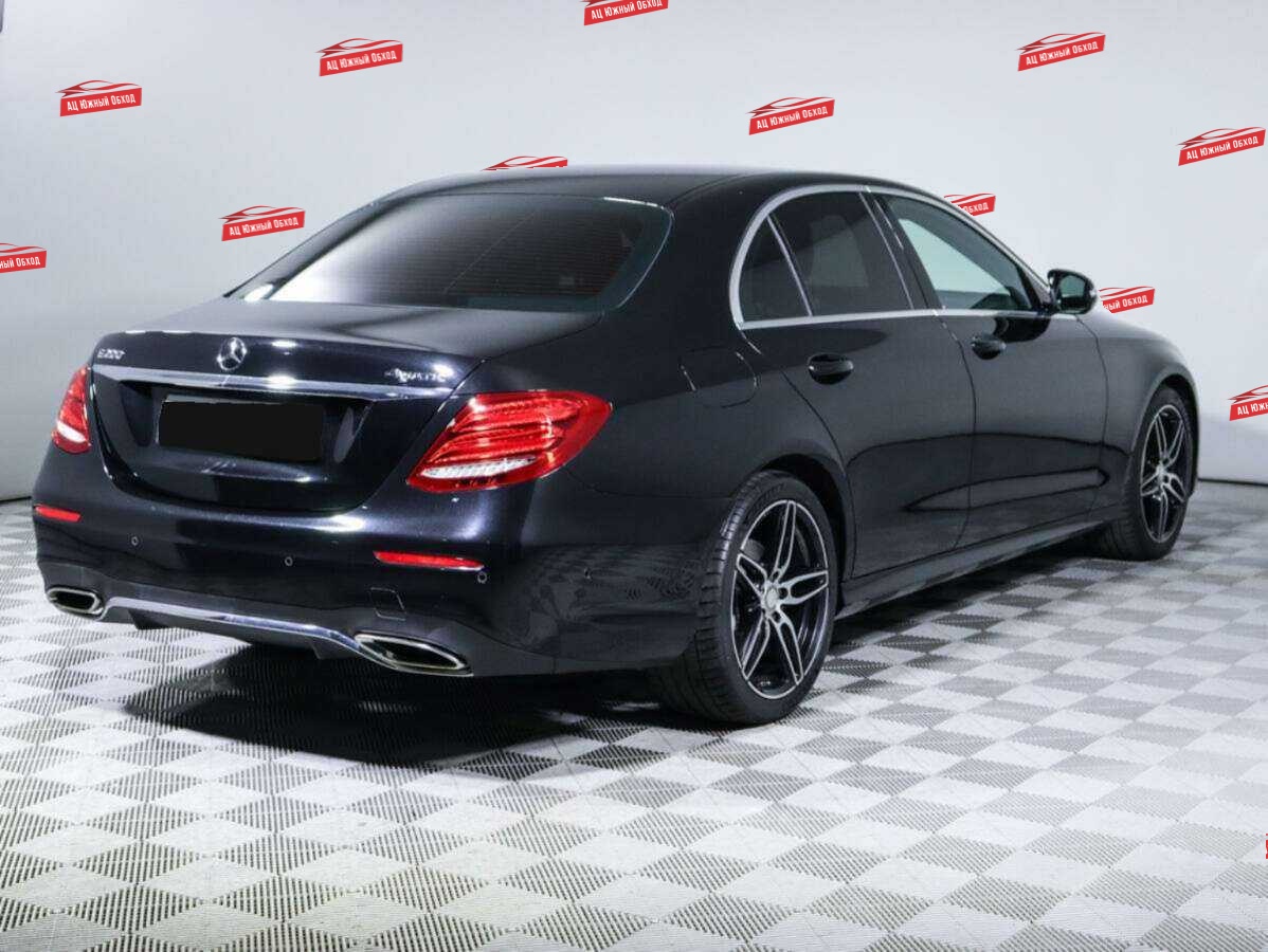 Купить Mercedes-Benz E-Класс с пробегом. Фото: #3