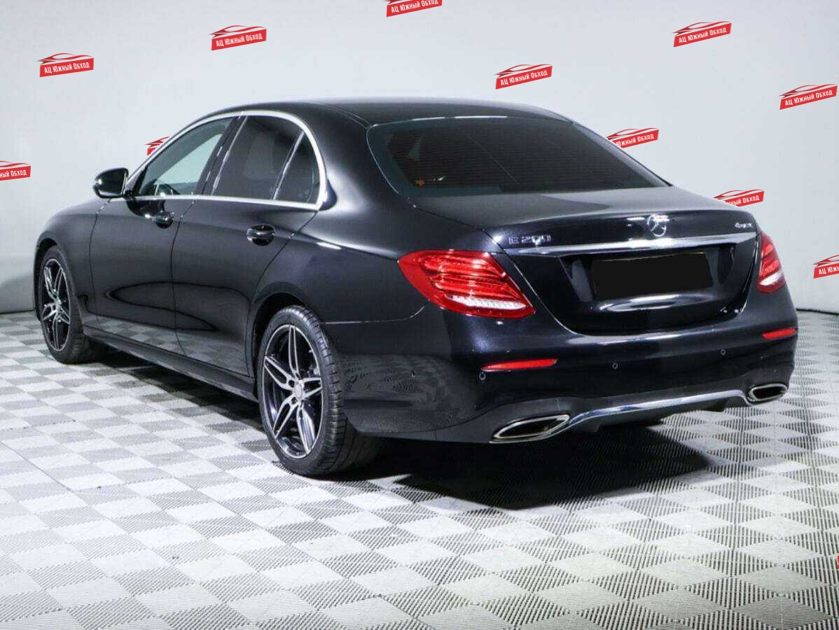 Купить Mercedes-Benz E-Класс с пробегом. Фото: #4